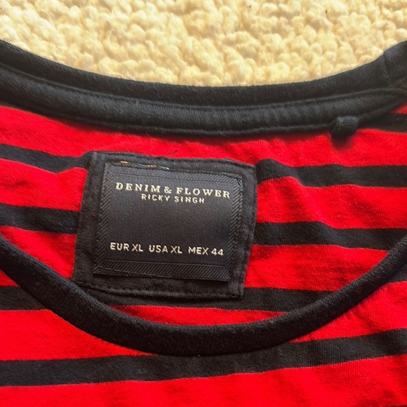 Denim & Flower Red and Black Short Sleeve Tee - Picture 2 of 4